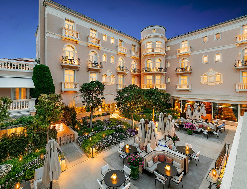 La Réserve de Beaulieu view 2