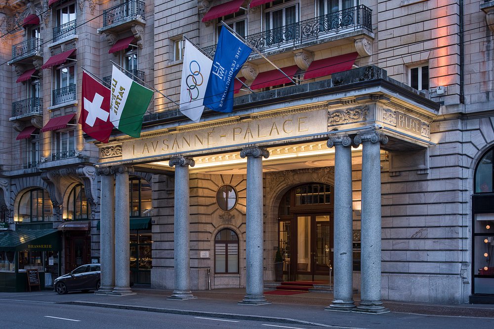 Lausanne Palace view 2