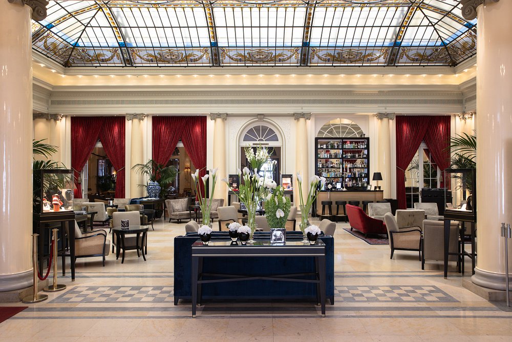 Bellevue Palace view 2