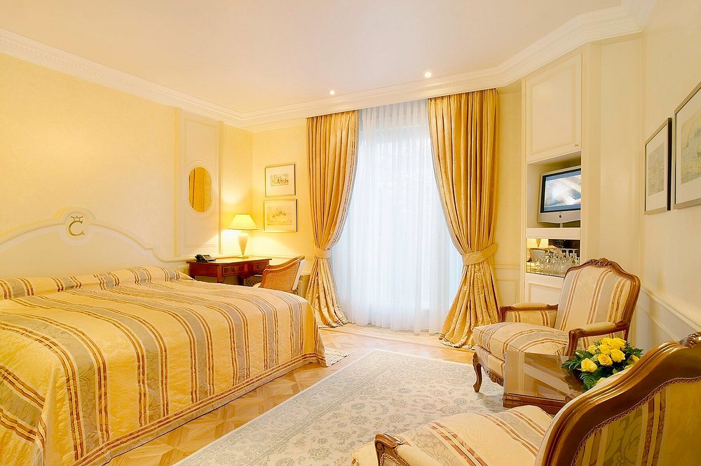 Colombi Hotel view 3