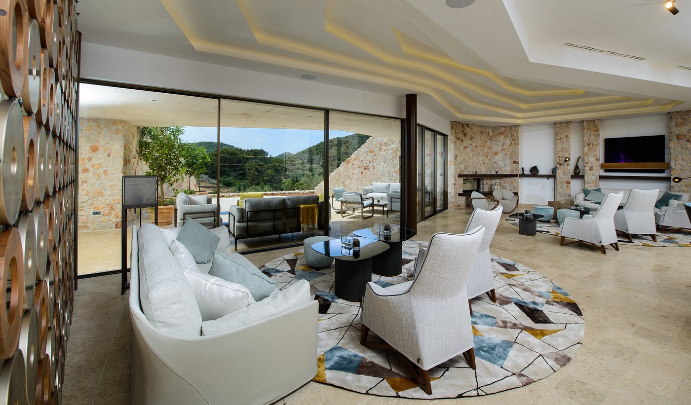 Villa Nai 3.3 view 2