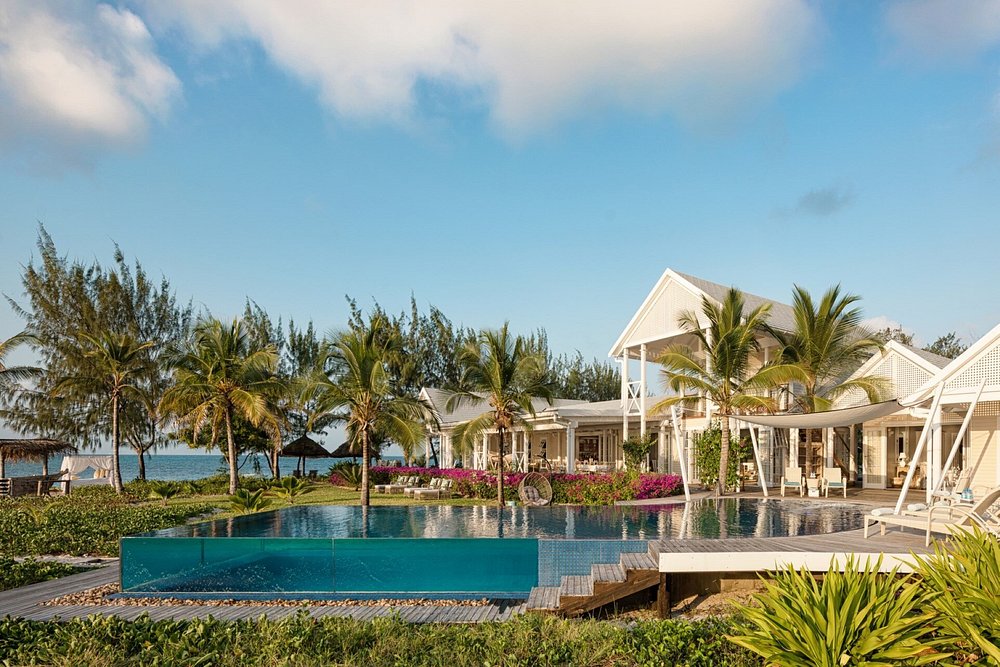 Jumeirah Thanda Island view 5