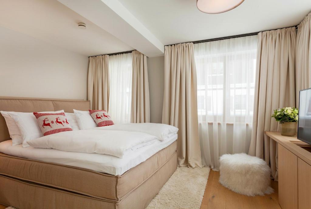 Hotel Thurnher's Alpenhof view 3