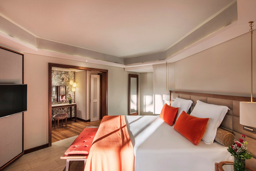 Royal Palm Beachcomber Luxury view 3