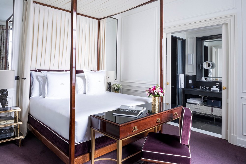 J.K. Place Paris view 3