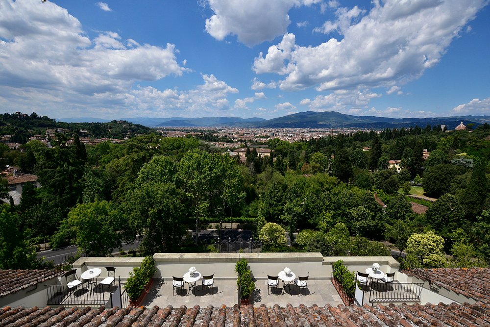 Villa Cora view 5