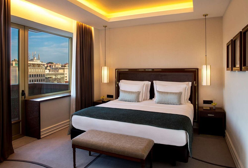 Tivoli Avenida Liberdade Lisbon view 3