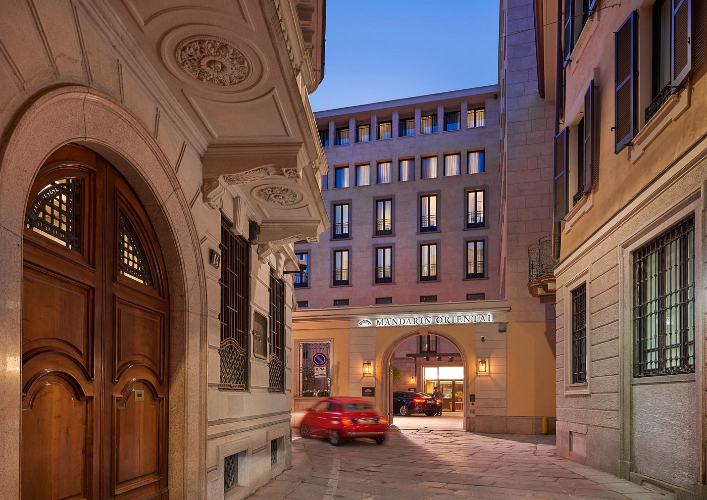 Mandarin Oriental, Milan view 2