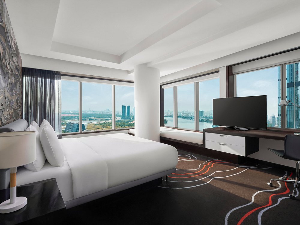 Le Méridien Saigon view 3