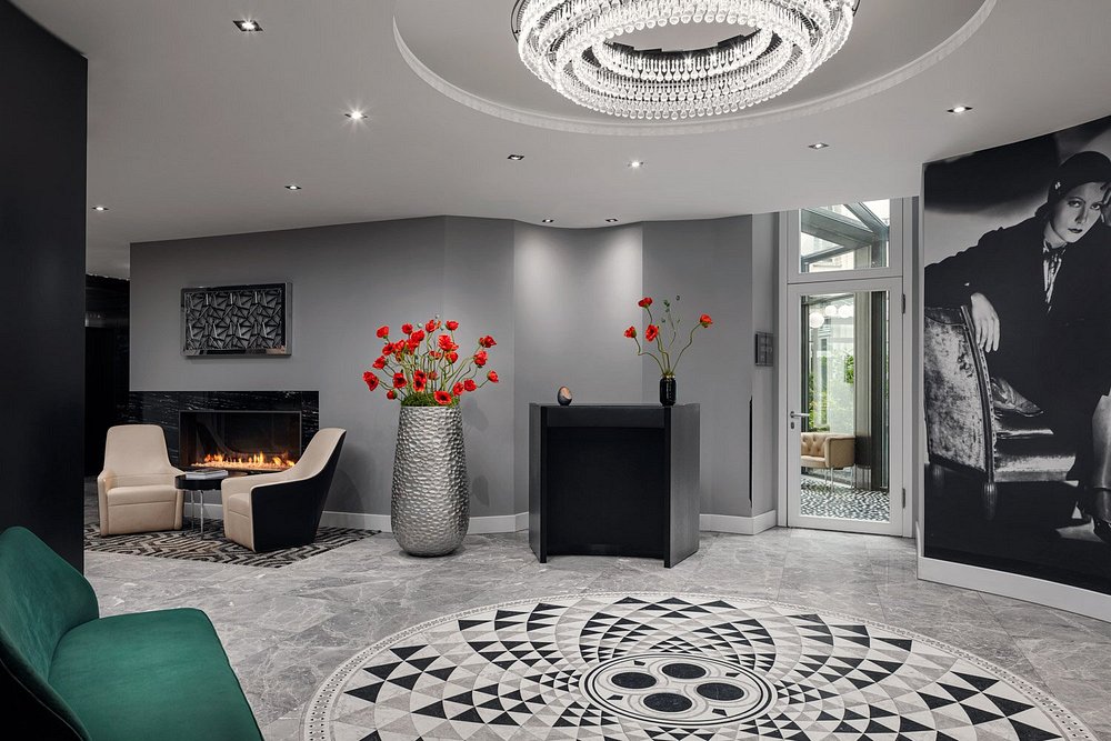 Roomers Berlin Steinplatz, Autograph Collection view 2