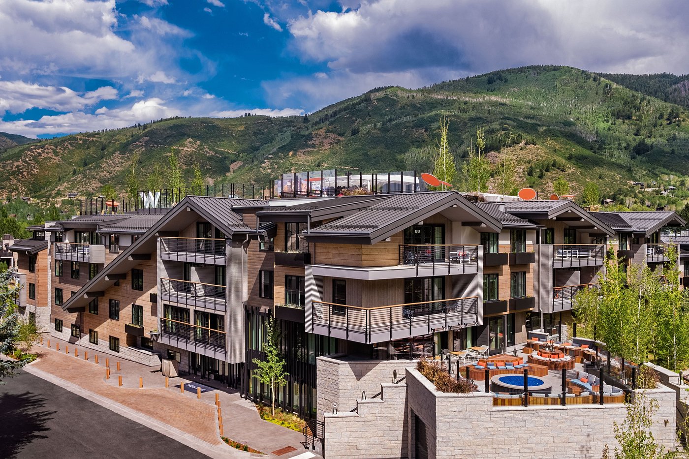 W Aspen view 2
