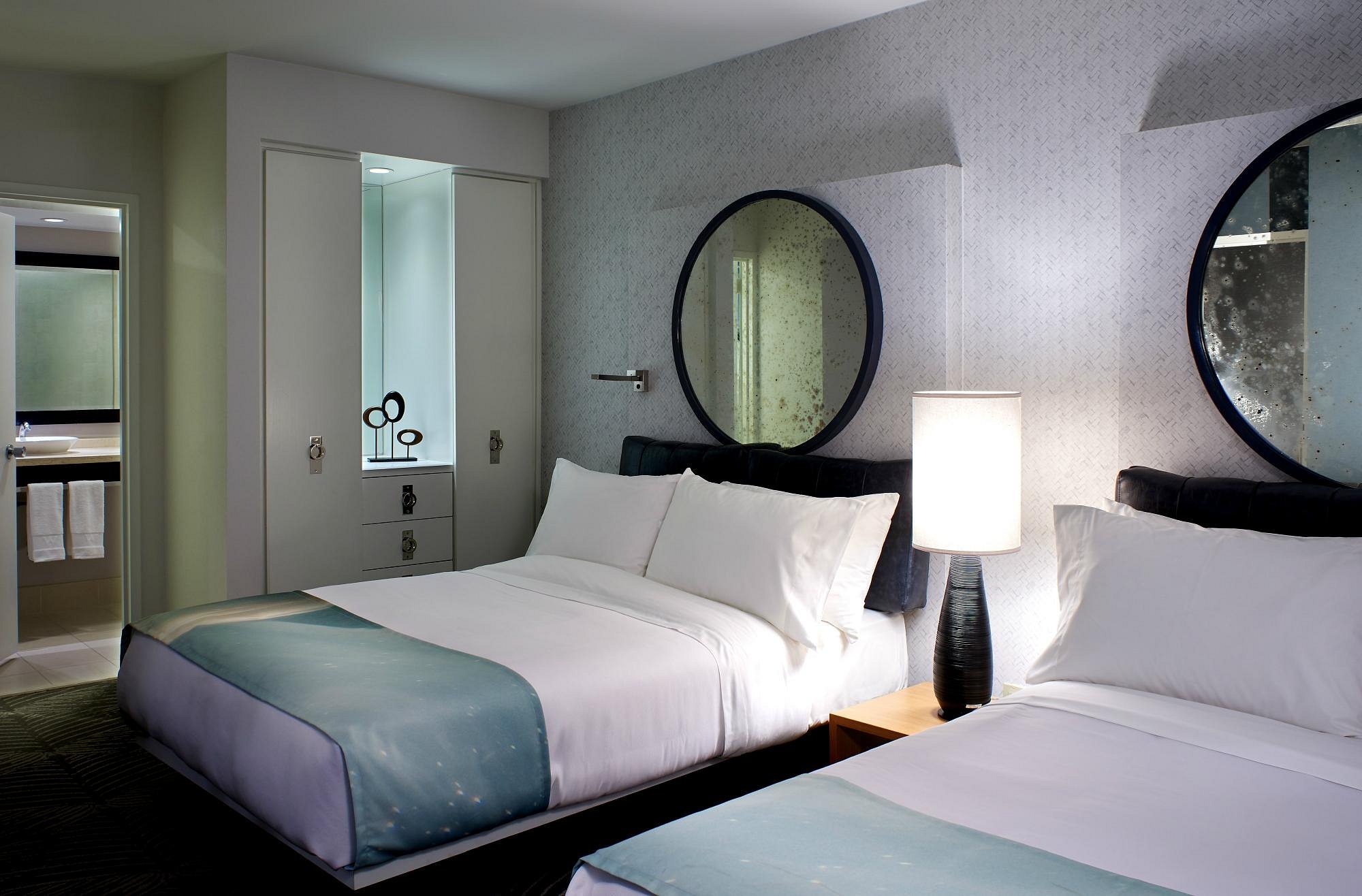 W Los Angeles - West Beverly Hills view 3