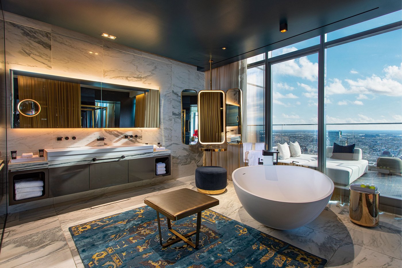 W Philadelphia view 4