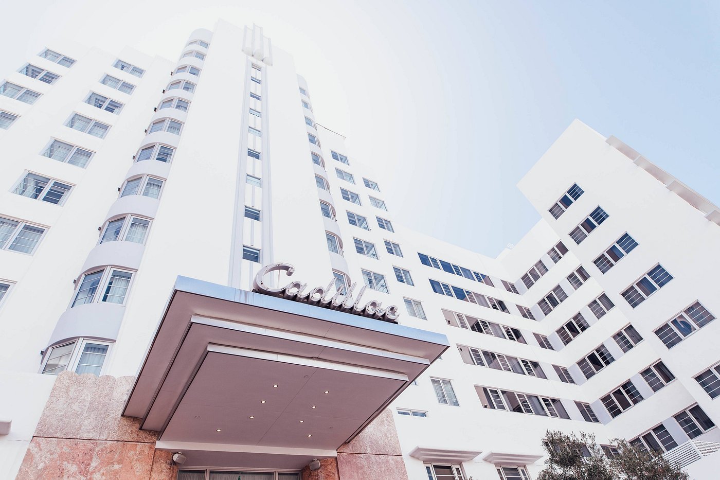 Cadillac Hotel & Beach Club, Autograph Collection view 2