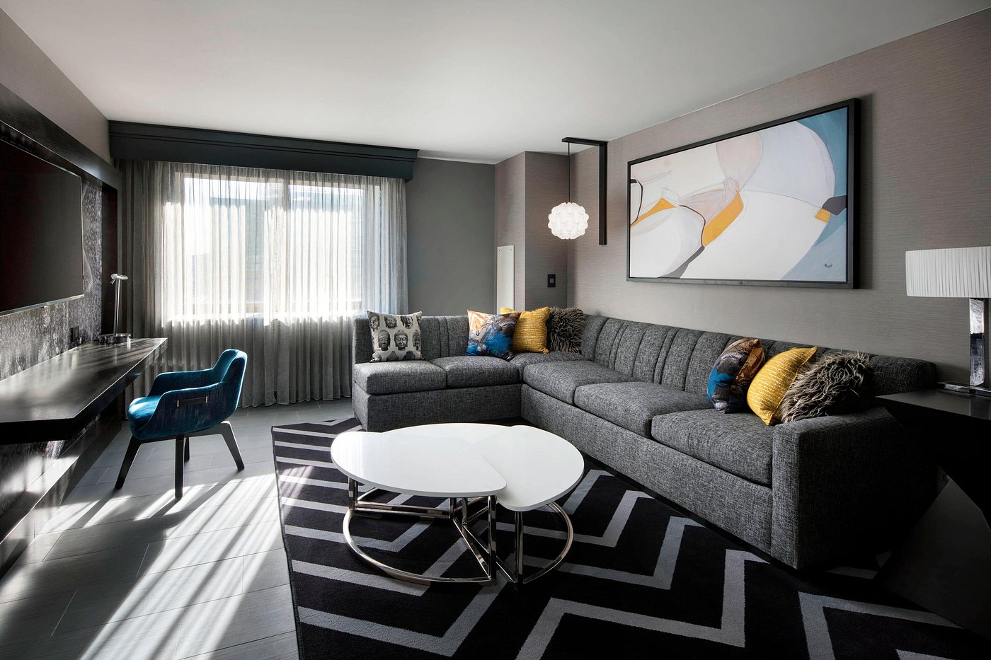 The Clancy, Autograph Collection view 4