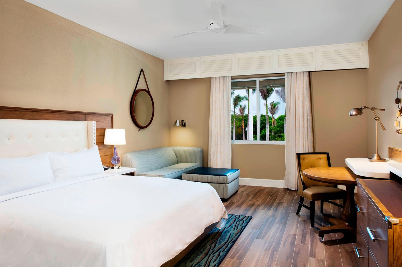 Playa Largo Resort & Spa, Autograph Collection view 3