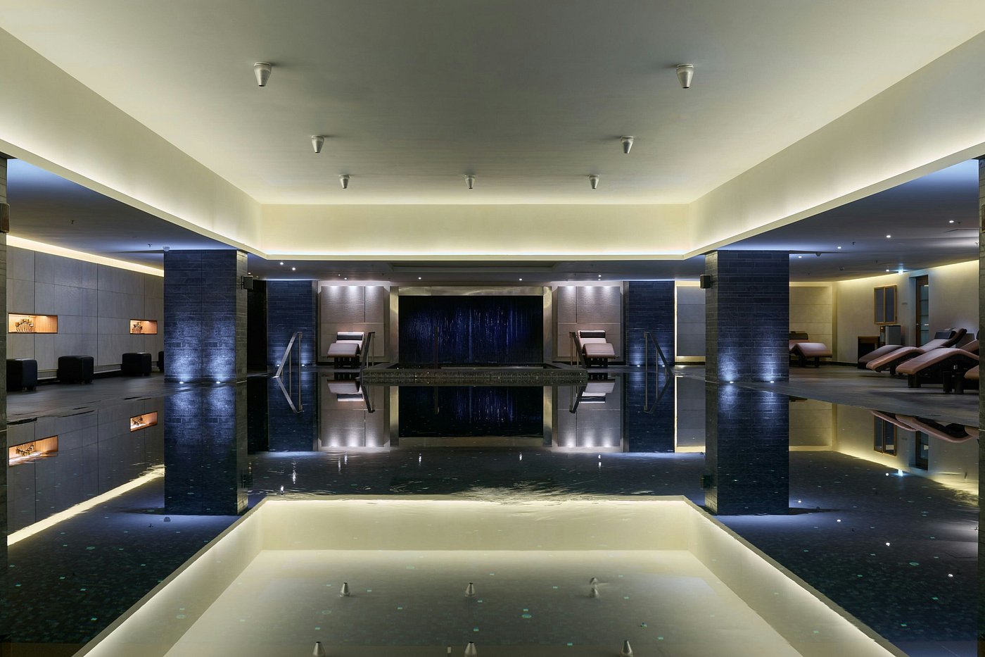 Powerscourt Hotel, Autograph Collection view 5