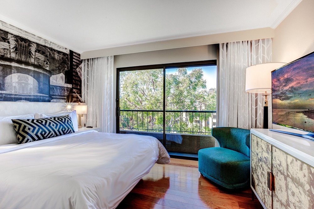 Avenue Of The Arts Costa Mesa, A Tribute Portfolio Hotel view 3