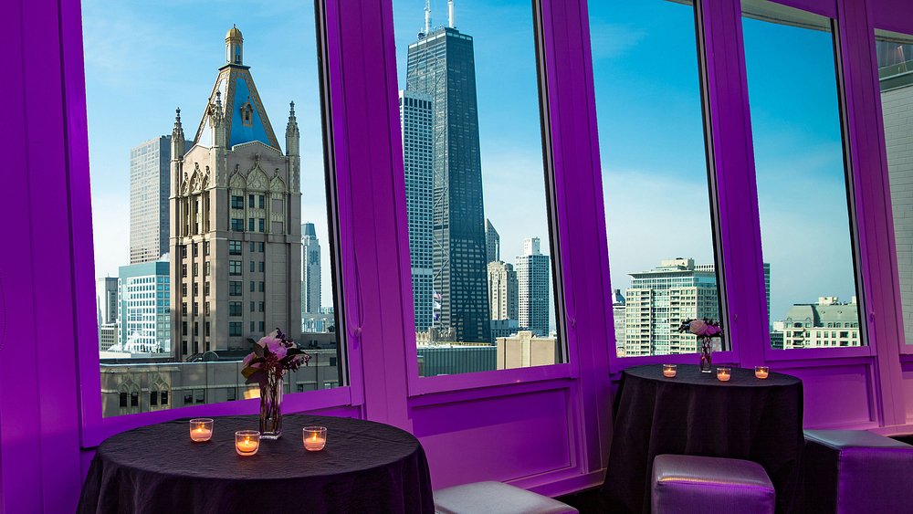 W Chicago - Lakeshore