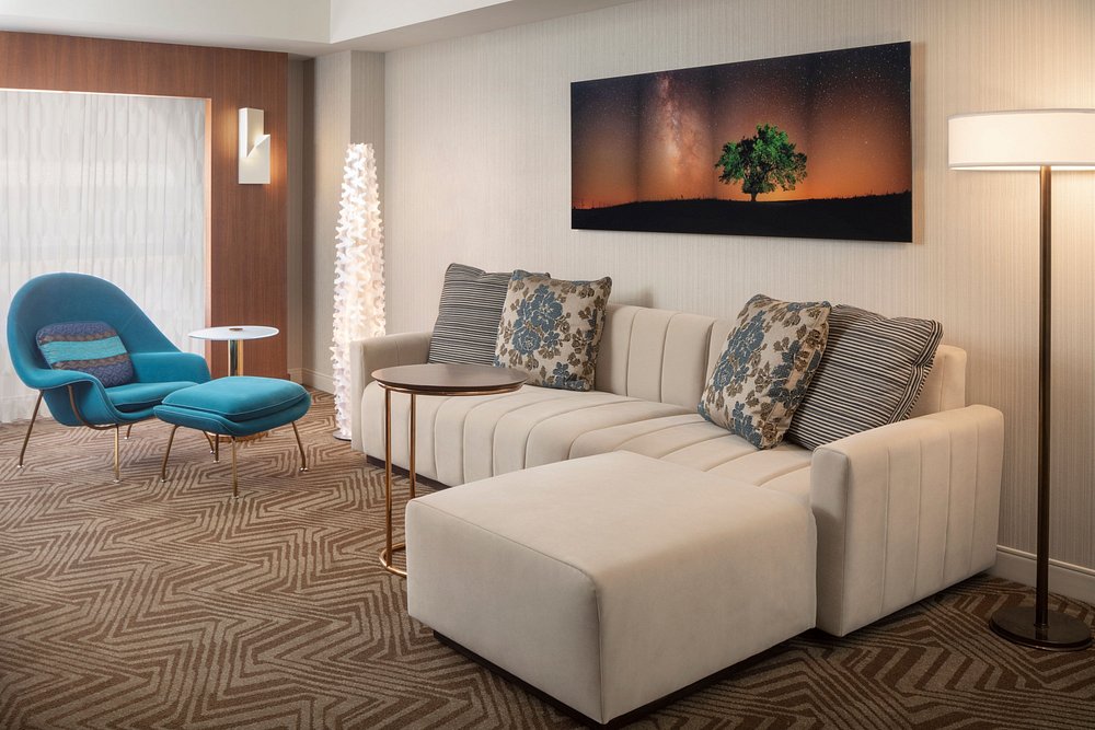 Renaissance Phoenix Downtown Hotel view 4