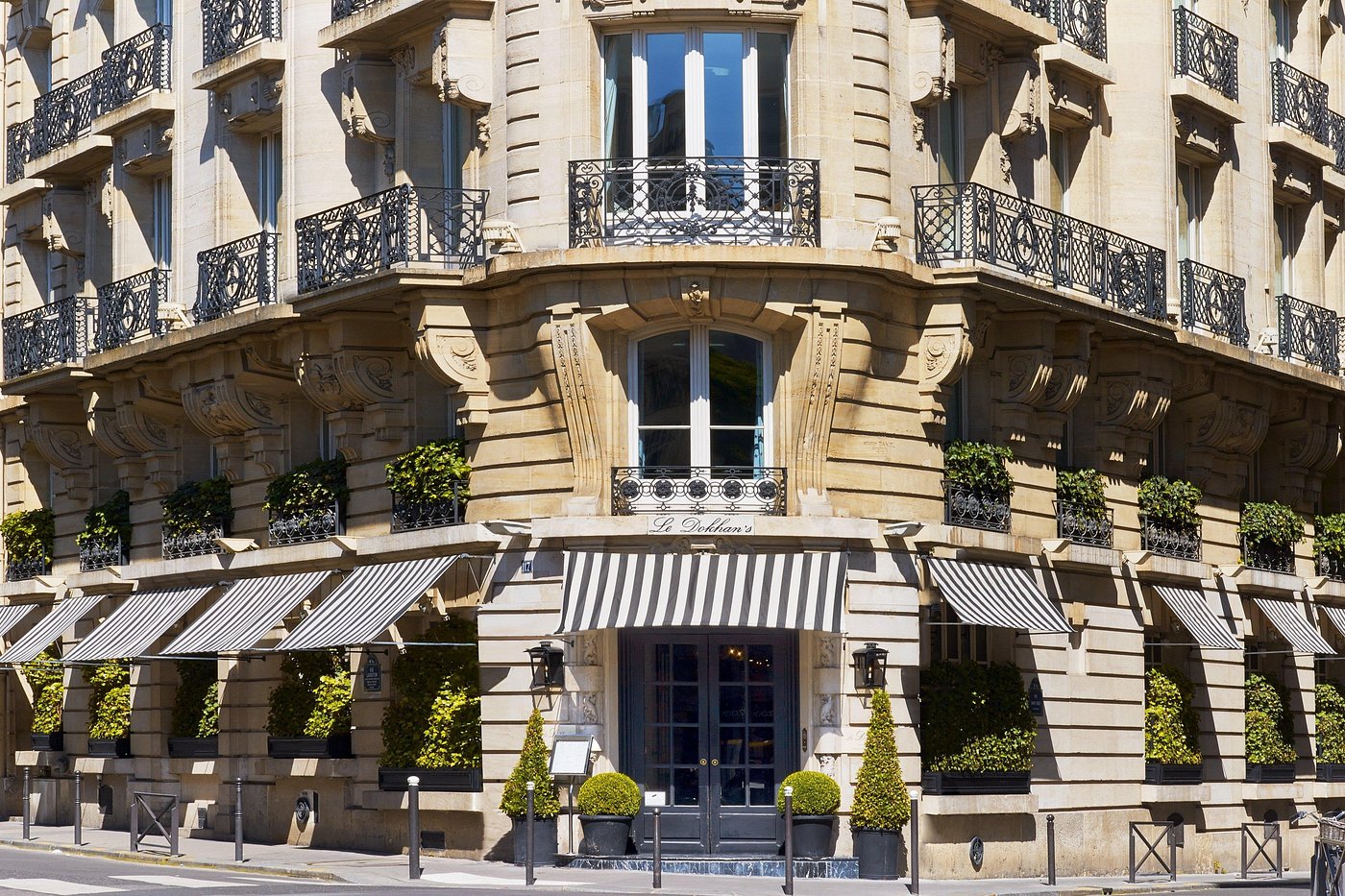 Le Dokhan's, Paris Arc de Triomphe, a Tribute Portfolio Hotel