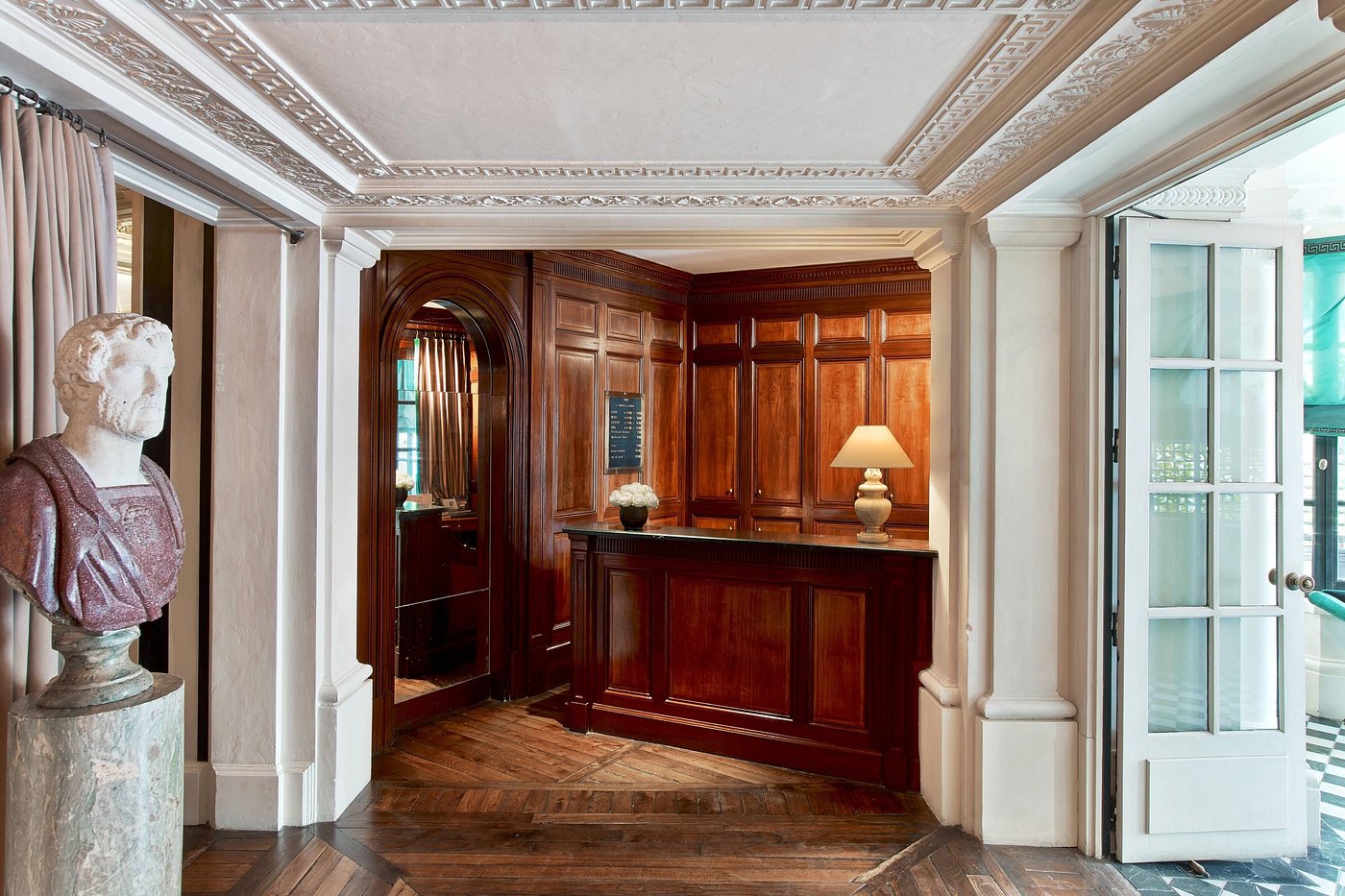 Le Dokhan's, Paris Arc de Triomphe, a Tribute Portfolio Hotel view 2