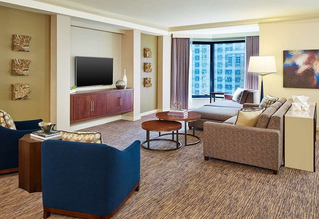 The Westin Chicago River North view 4