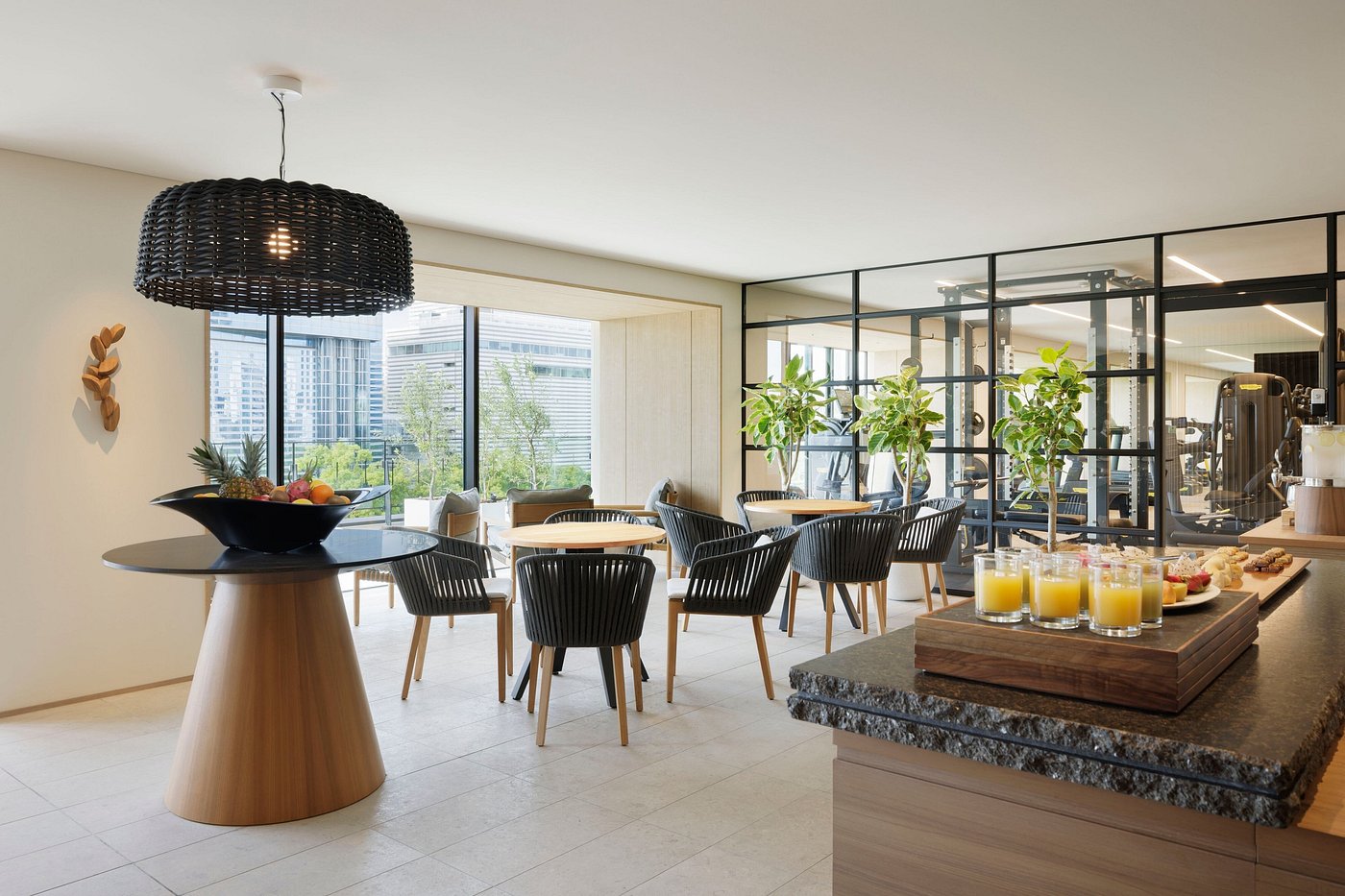 TIAD, Autograph Collection view 6