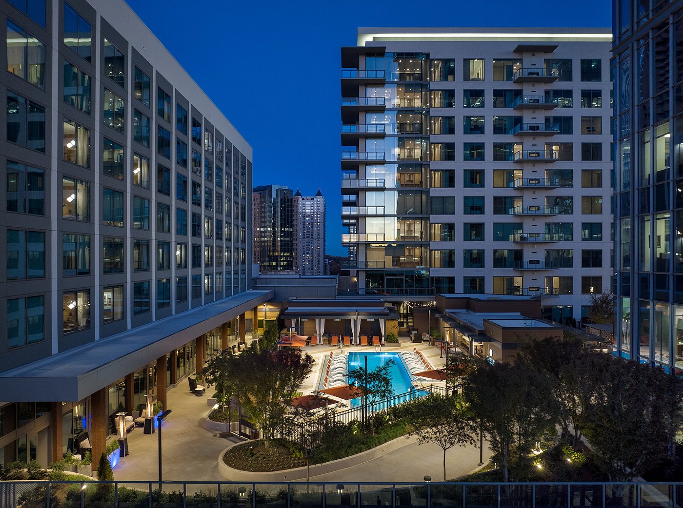 Epicurean Atlanta, Autograph Collection view 2