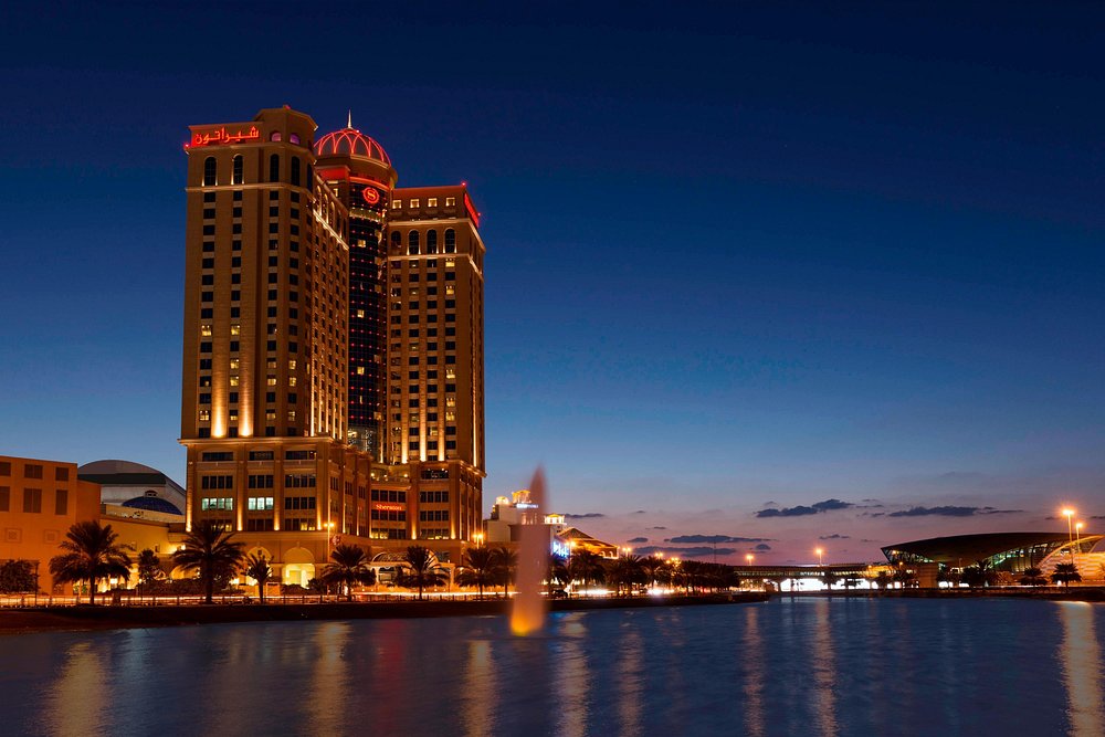 Sheraton Mall of the Emirates Hotel, Dubai view 2
