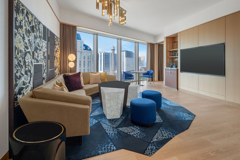 W Macau - Studio City view 4