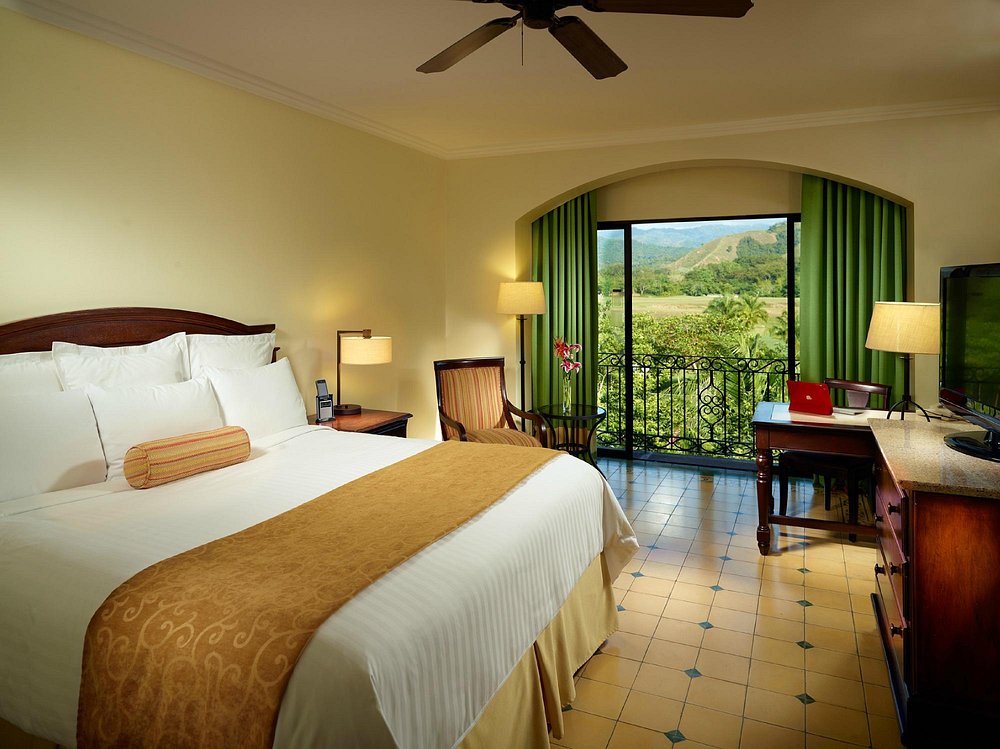 Los Suenos Marriott Ocean & Golf Resort view 3