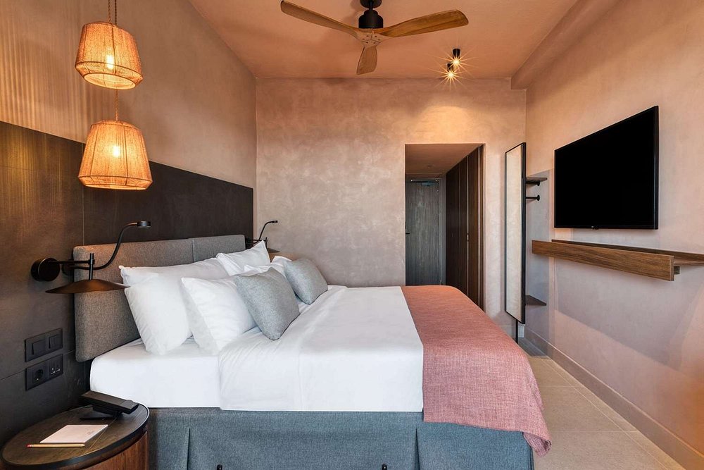 Domes of Corfu, Autograph Collection view 3