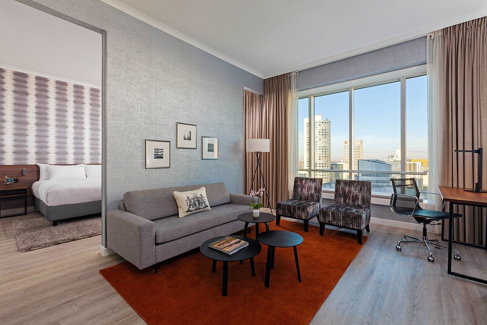 Rotterdam Marriott Hotel view 4