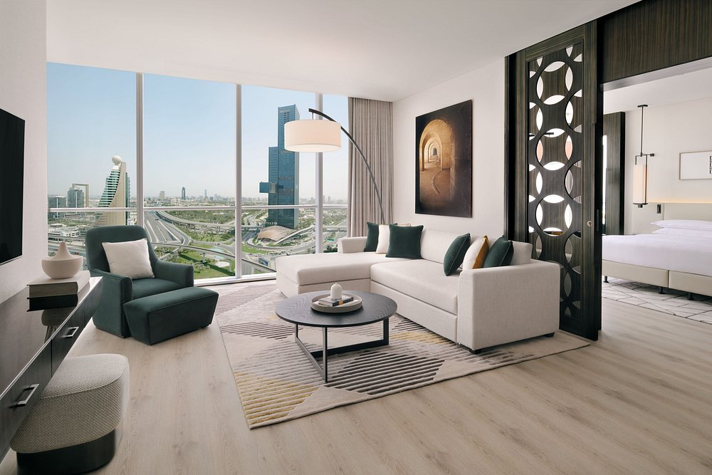 Sheraton Grand Hotel, Dubai view 4