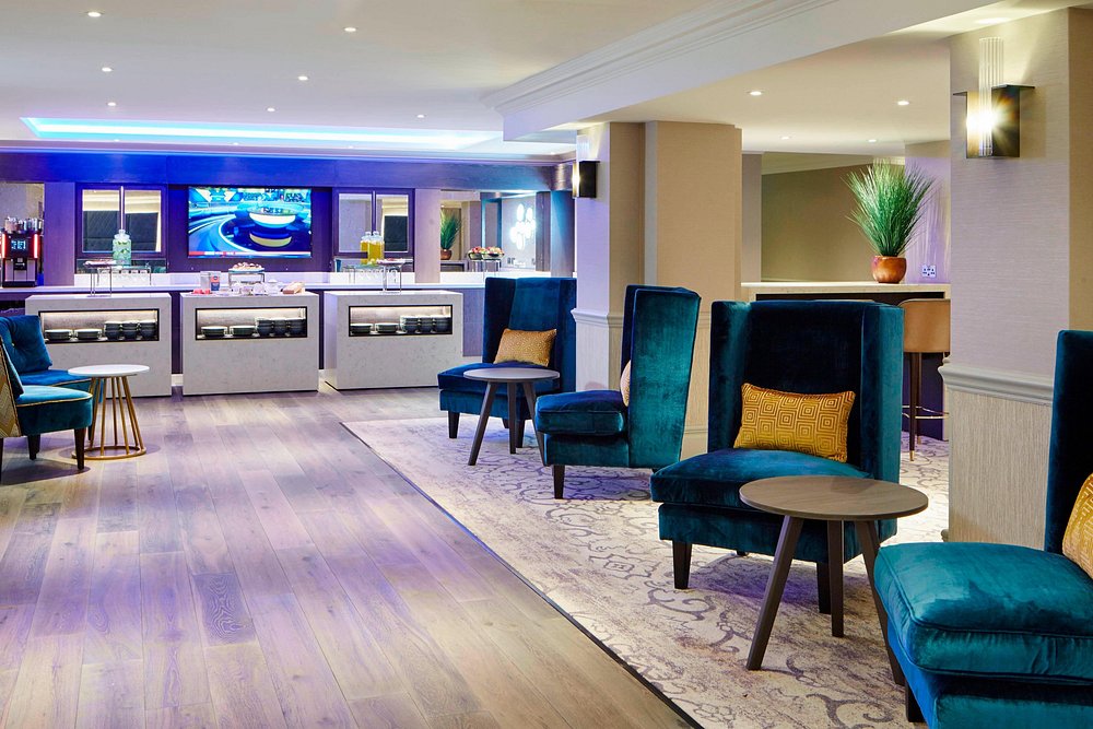 Hanbury Manor Marriott Hotel & Country Club view 6