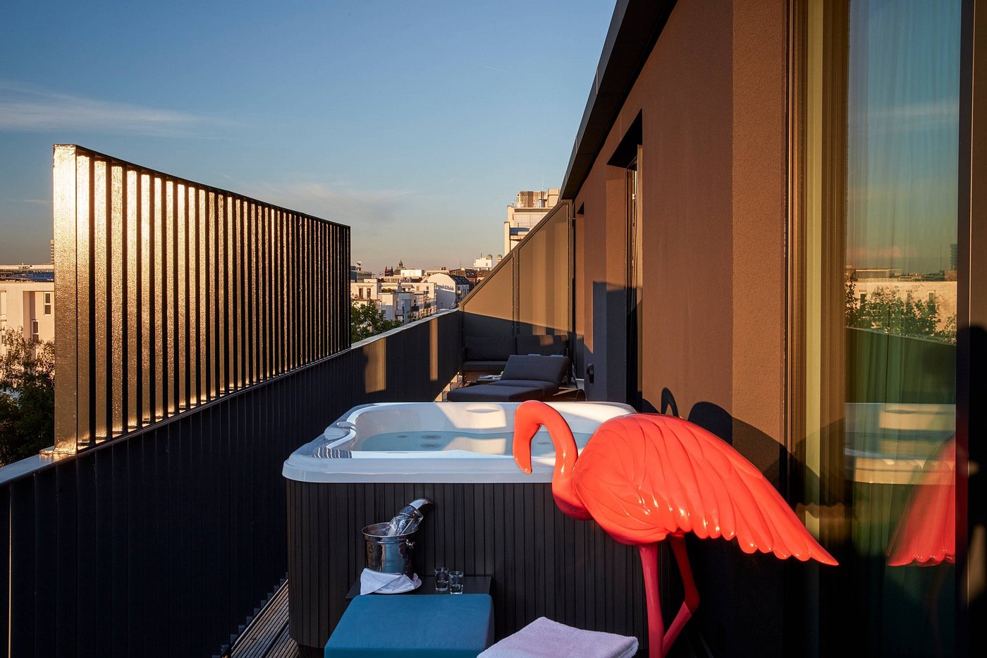 Roomers Munich, Autograph Collection view 6