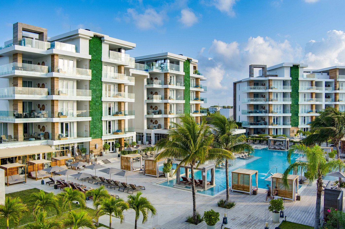 Alaia Belize Autograph Collection view 2