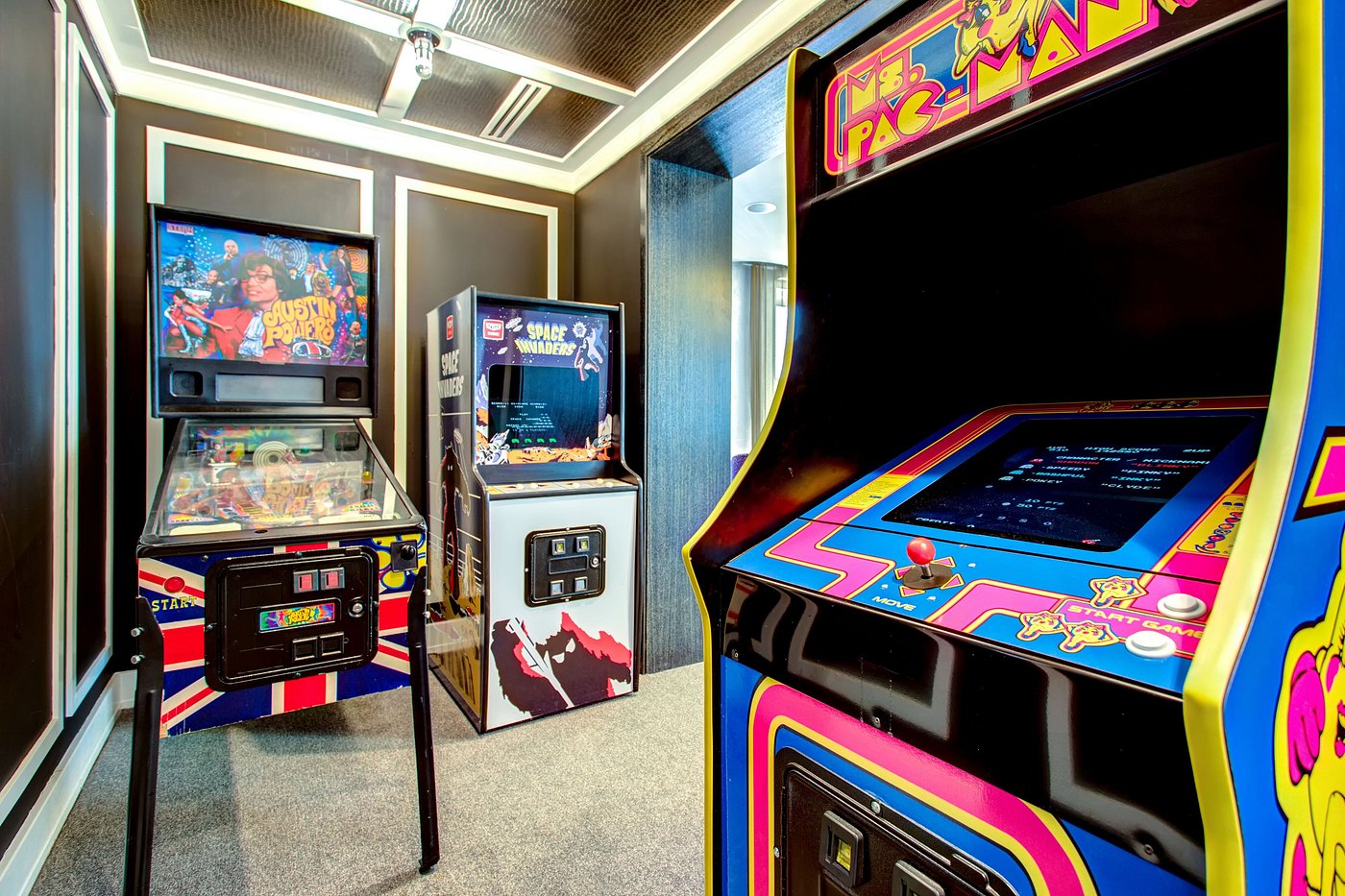 W Chicago - City Center view 5