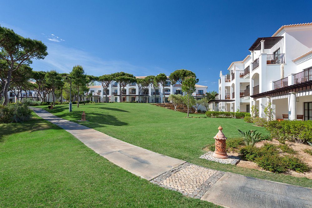 Pine Cliffs Hotel, a Luxury Collection Resort, Algarve