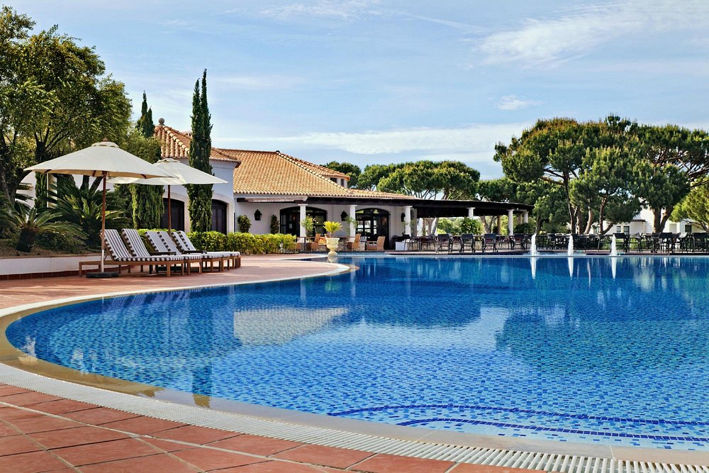 Pine Cliffs Hotel, a Luxury Collection Resort, Algarve view 5