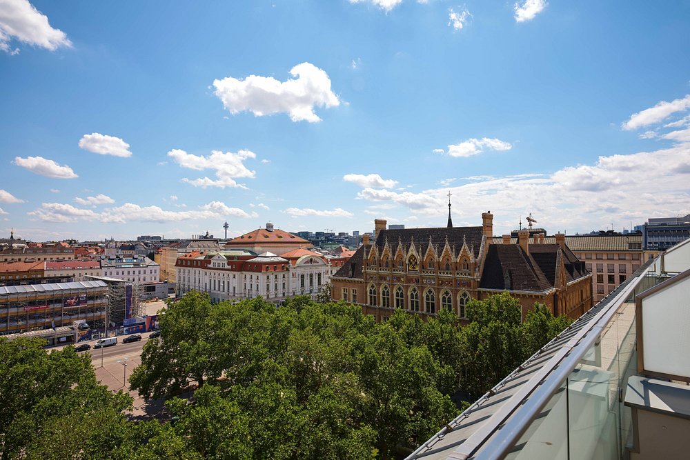 The Ritz-Carlton, Vienna