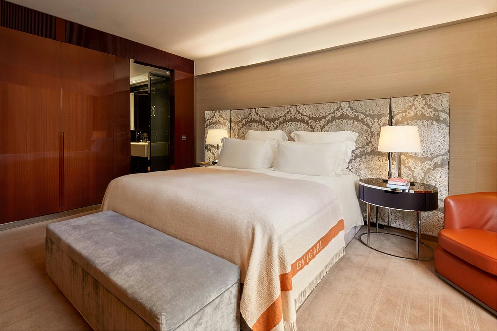 Bulgari Hotel London view 3