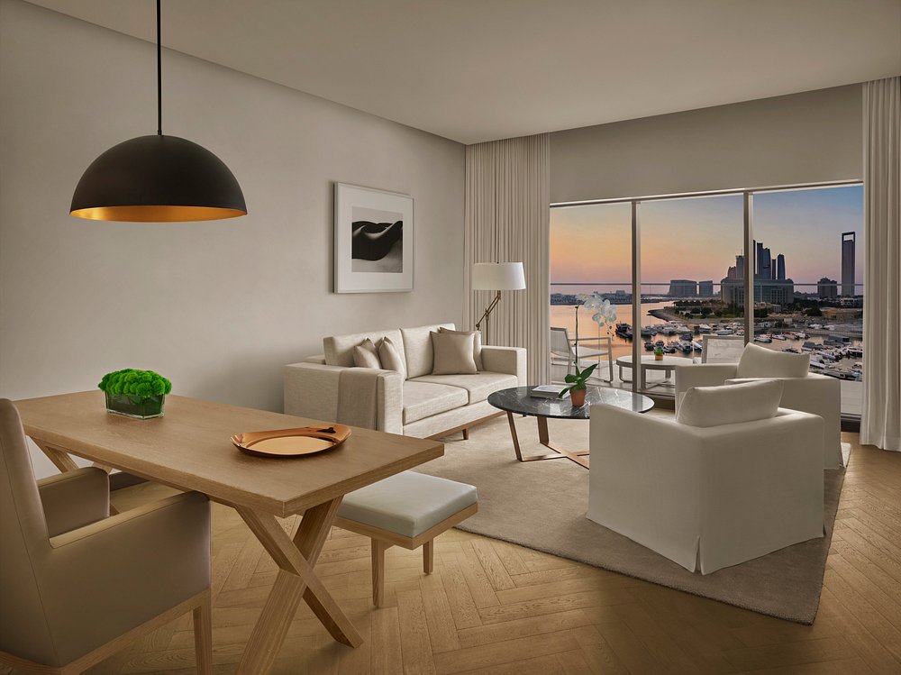 The Abu Dhabi EDITION view 4