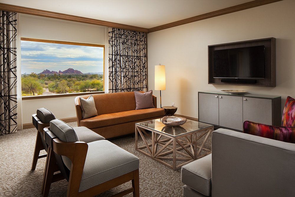 The Canyon Suites at The Phoenician, a Luxury Collection Resort view 4