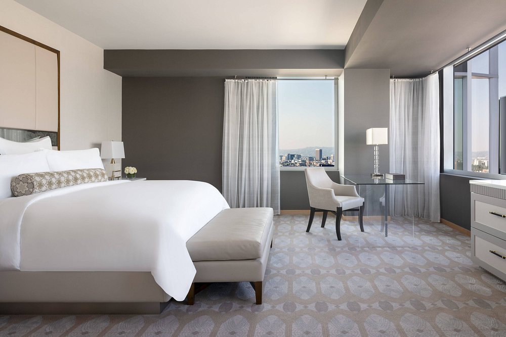 The Ritz-Carlton, Los Angeles view 3