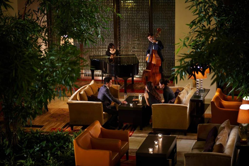 The Ritz-Carlton Beijing, Financial Street view 2