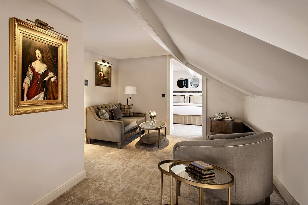 The Langley, a Luxury Collection Hotel, Buckinghamshire view 4