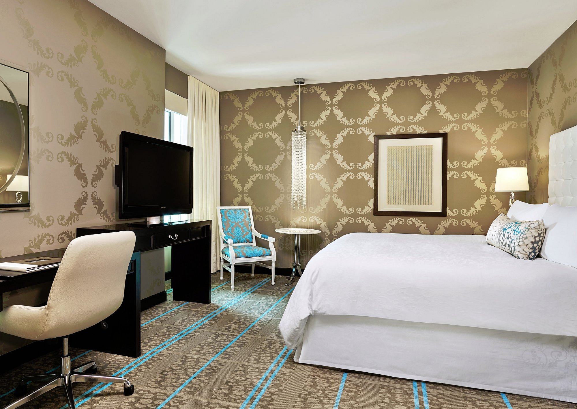 The Nines, A Luxury Collection Hotel, Portland view 3