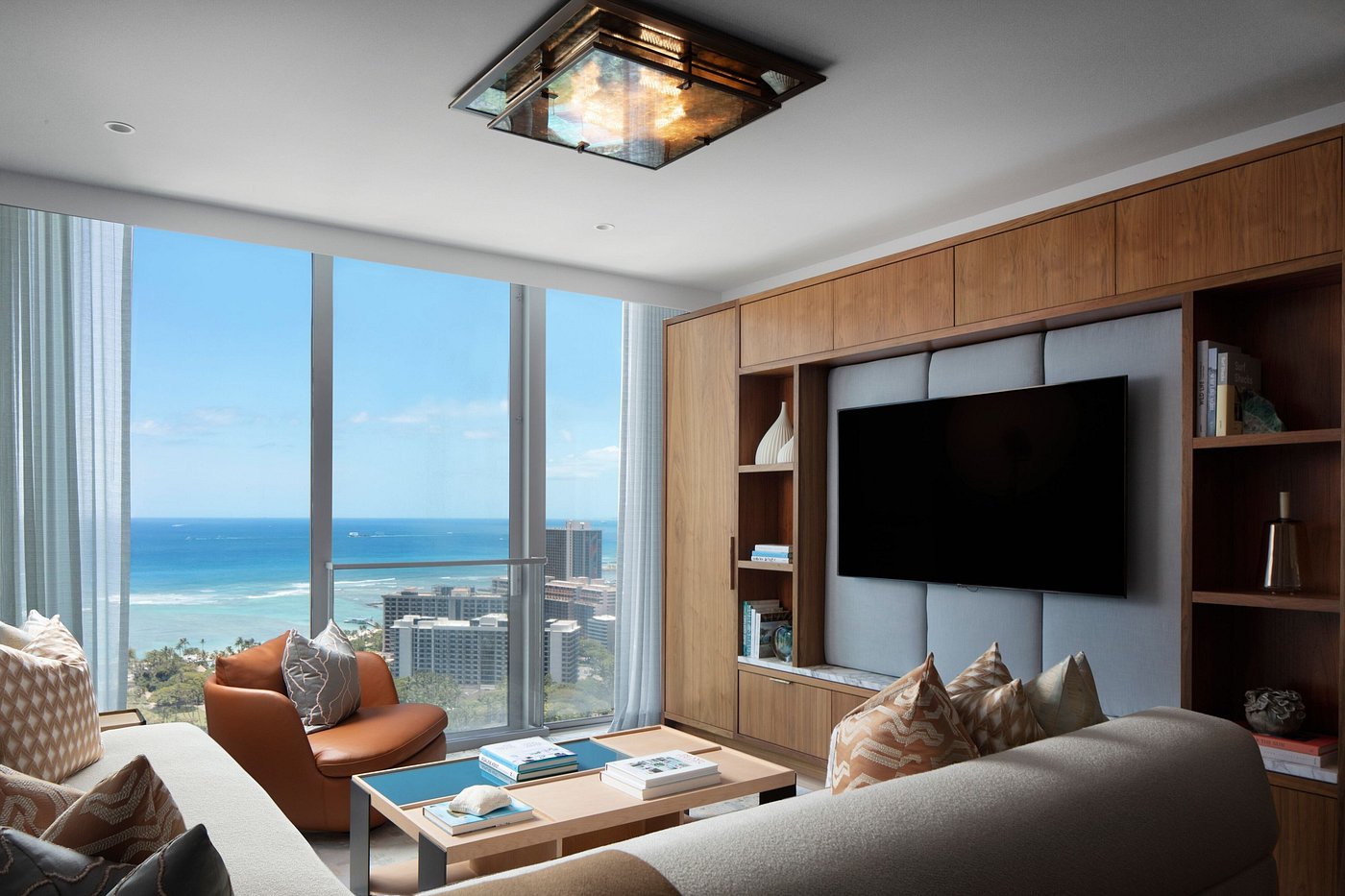 The Ritz-Carlton Residences, Waikiki Beach view 4